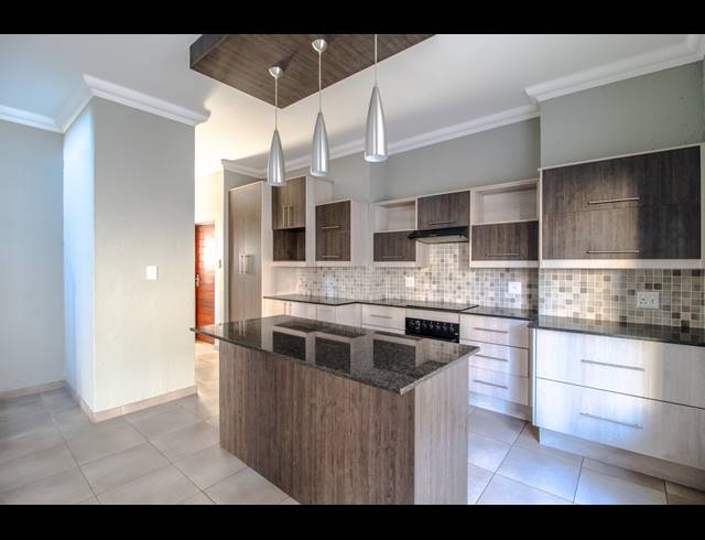 3 BEDROOM CLUSTER FOR SALE IN TERENURE